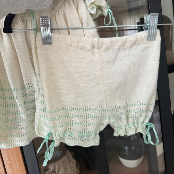 1970s Vintage Knit Set baby girl rosettes bow ribbon bloomers top Mint Venezuela - Picture 8 of 11